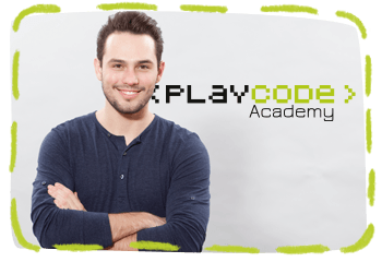 Asesor con logo de Play Code Academy